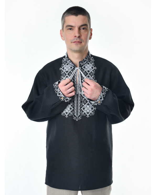 Рубашка льняная мужская, с вышивкой, черная
