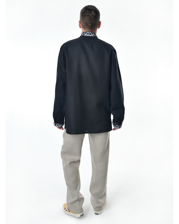 Рубашка льняная мужская, с вышивкой, черная