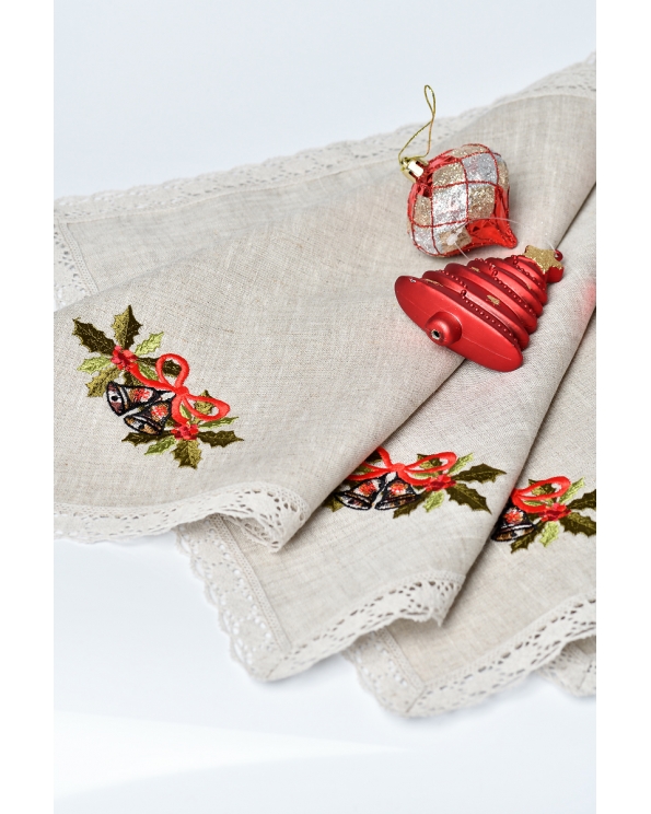 Салфетка из льна с вышивкой "Колокольчики с листьями падуба", цвет натуральный